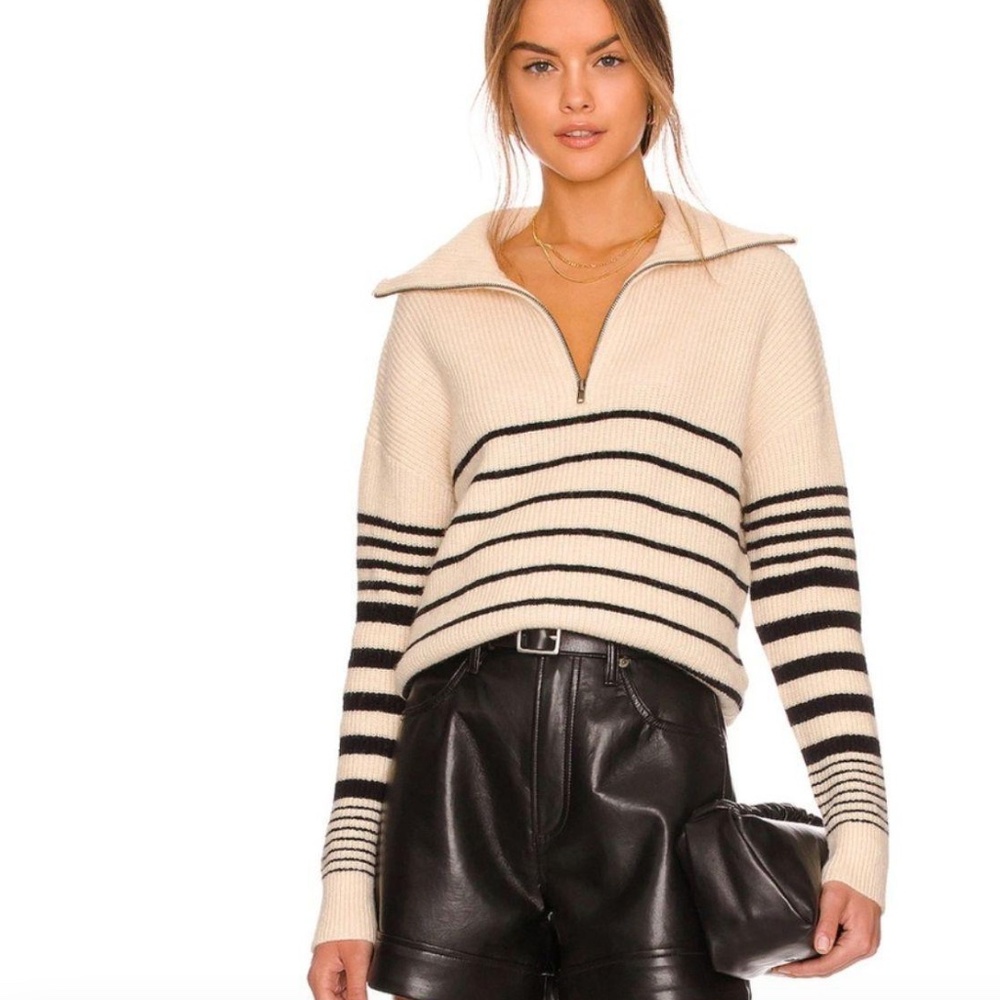 Heartloom Women's Black and Cream Coastal Oversized Neck Jumper Sweater Size S